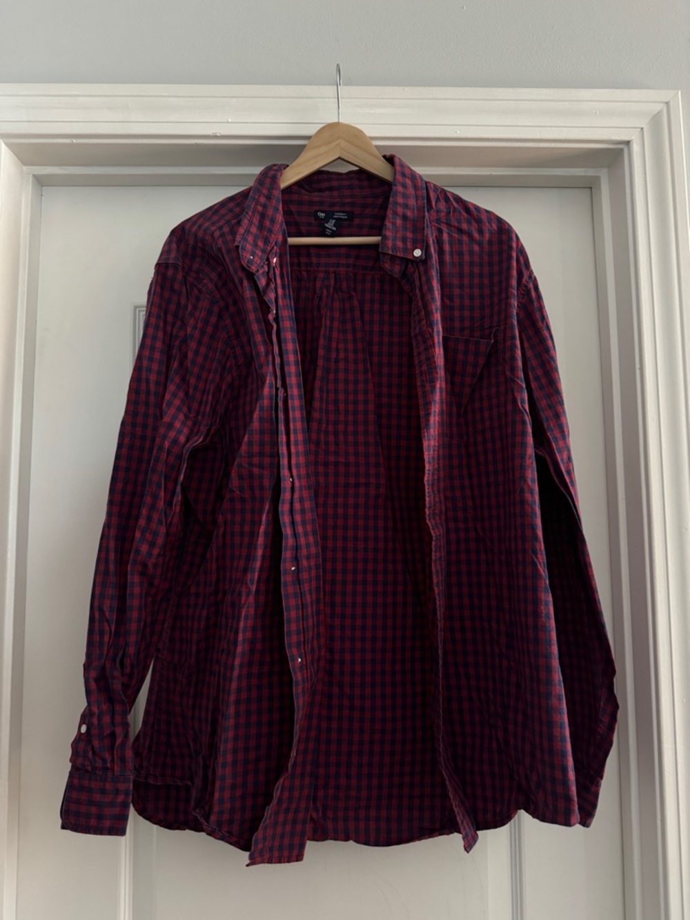 GAP Red and Navy Plaid Button-Up Shirt
